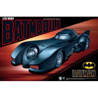 Aoshima Models Batmobile from Batman Returns Vehicle Model Building Kit, 1/32 Scale