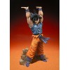 Bandai Tamashii Nations FiguartsZero Son Goku Spirit Bomb Ver "Dragon Ball Z" Action Figure