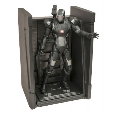 Diamond Select Toys Marvel Select Iron Man 3 Movie: War Machine Action Figure