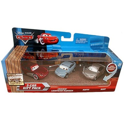 Disney / Pixar CARS Movie 155 Die Cast Cars with Lenticular Eyes 3Car Gift Pack Cruisin Lightning McQueen, Matti Bert
