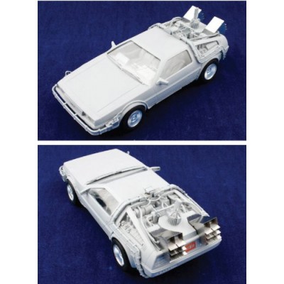 Dragon Models Back to The Future II Delorean Model Kit, Scale 1:24