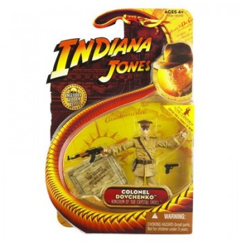 COLONEL DOVCHENKO from Kingdom of the Crystal Skull Action Figure & Accessories (Includes Hidden Relic)