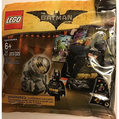 LEGO - The LEGO Batman Movie - Bat Signal Accessory Pack with Minifigure, Sticker Sheet, and Movie Poster 5004930 (2017) 41 pcs.