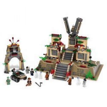 LEGO® Indiana Jones Temple of the Crystal Skull