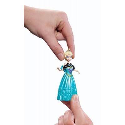 Disney Frozen Magiclip Small Doll Elsa Giftset