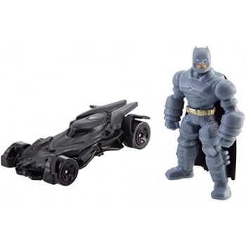 Hot Wheels Batman v Superman: Dawn of Justice Armored Batman Mini & Batmobile