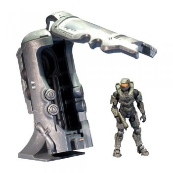 McFarlane Toys Halo 4 Series 1 - Frozen Master Chief with Cryotube Deluxe Figure
