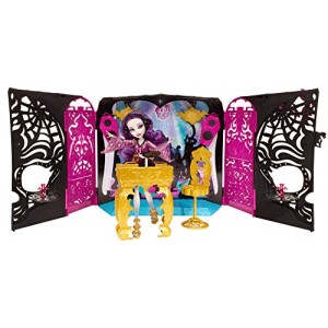 Monster High 13 Wishes Party Lounge & Spectra Vondergeist Doll Playset