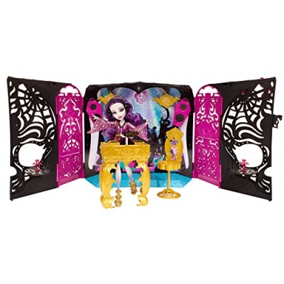 Monster High 13 Wishes Party Lounge & Spectra Vondergeist Doll Playset