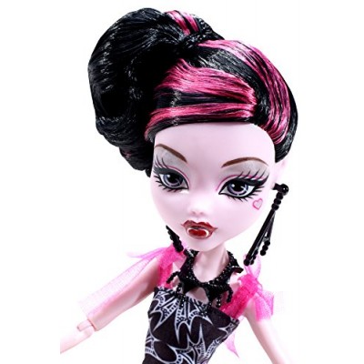 Monster High Frights, Camera, Action! Black Carpet Draculaura Doll