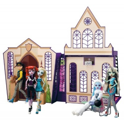Monster High High School Playset
