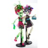 Monster High Zombie Shake Rochelle Goyle and Venus McFlytrap Doll (2-Pack)