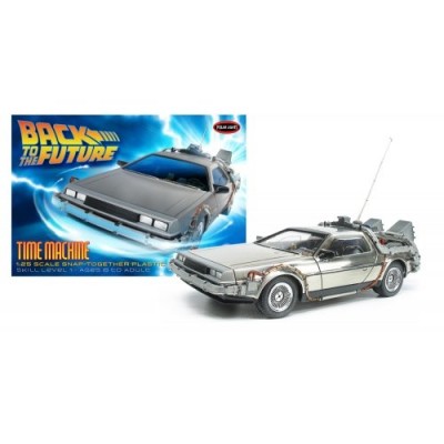 Polar Lights Back to The Future: Time Machine Model Kit (1:25 Scale)