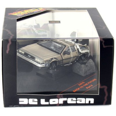 BACK TO THE FUTURE II 1:43 DIE-CAST