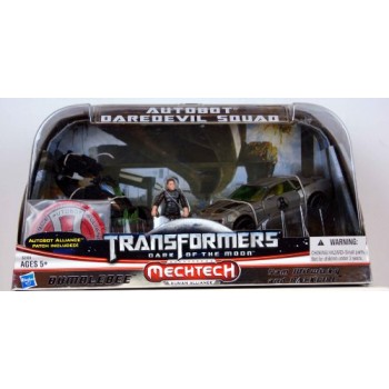 Transformers 3 Dark of The Moon Exclusive Autobot Daredevil Squad Bumblebee, Sam Witwicky Backfire
